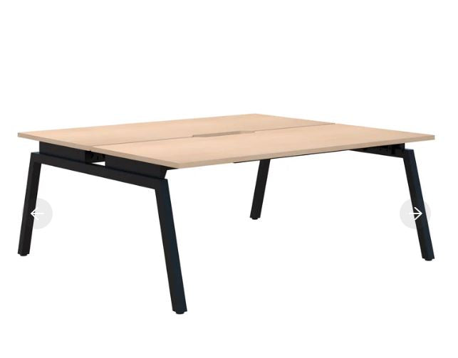 Balance Angle 2 Pod Back-to-Back Black Desk 2X1500X800