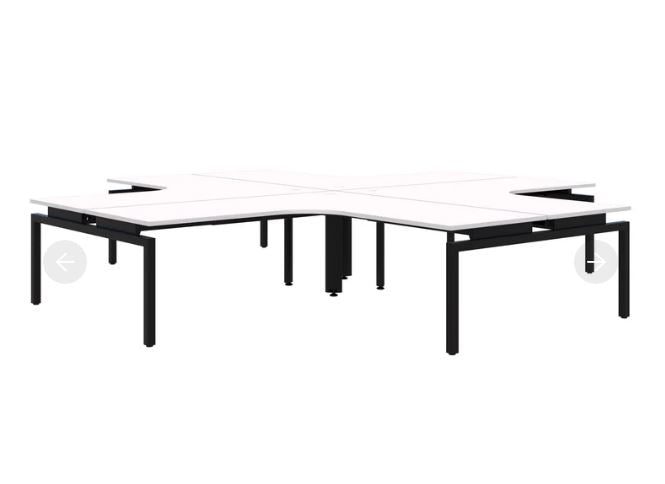 Balance 90° 4 Pod  Black Desk 1500*1500/700