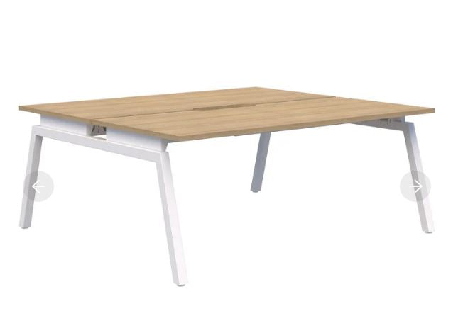 Balance Angle 2 Pod Back-to-Back White Desk 2X1200X800