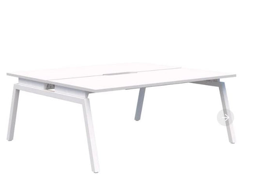Balance Angle 2 Pod Back-to-Back White Desk 2X1200X800